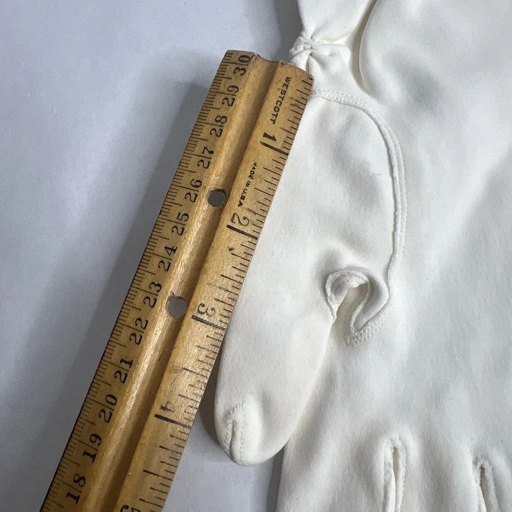 The Unbranded Brand vintage mid